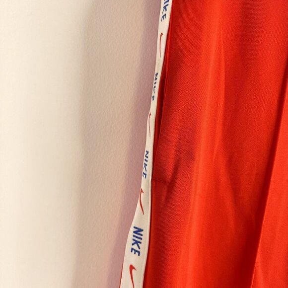 Nike Sportswear Red Floral Embroidered Skinny Track Pants - Picture 5 of 8